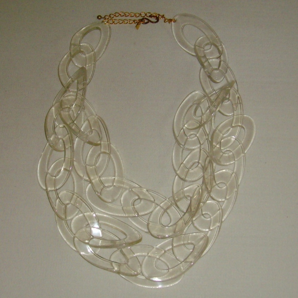 Kenneth Jay Lane Clear Lucite and Gold-Tone Chain Link Style Necklace